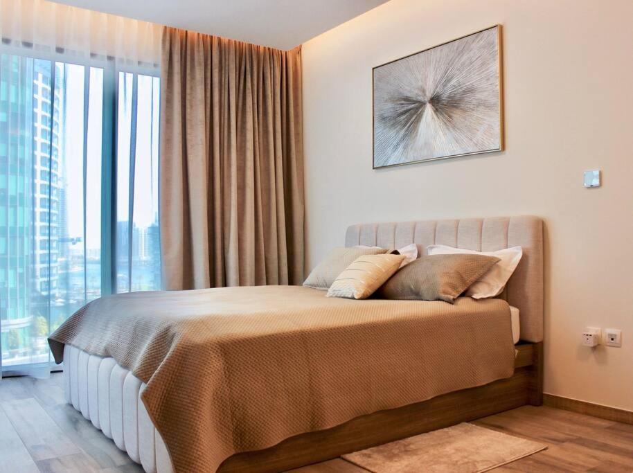 розкішна з видом на бурж халіфа Apartment Dubai